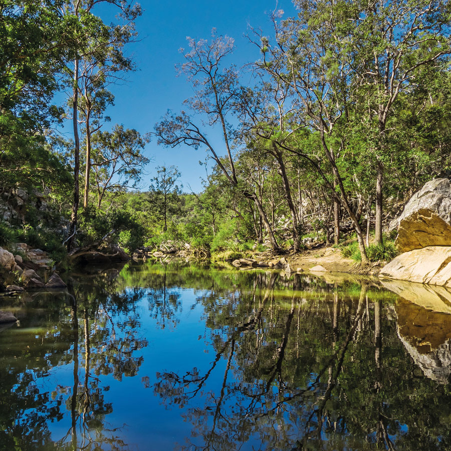 Crows Nest Lake